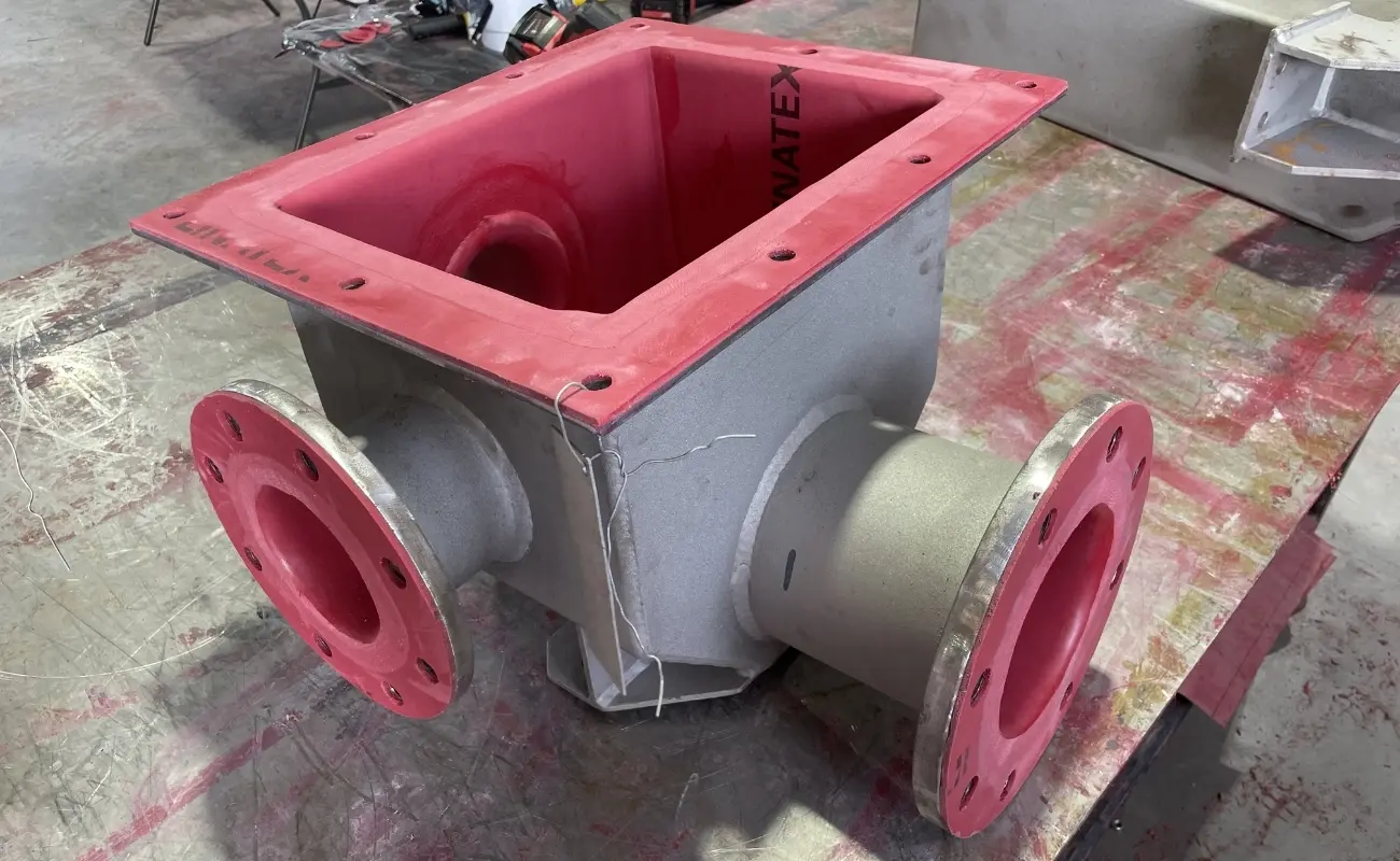 Boxes and chutes lined in Linatex rubber by 4Rubber